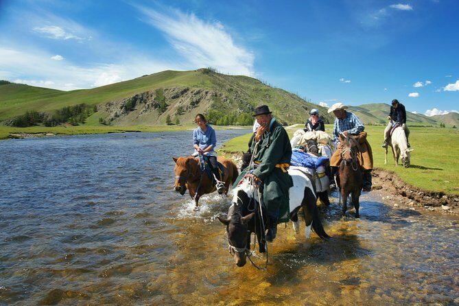 Horseback Riding Tour to Turtle Rock & Aryabal - Lunch in Mongolia: what you’ll actually eat and why it matters