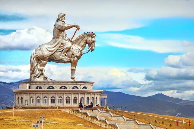 Private Full-Day Cycling Tour from Ulaanbaatar - The ride into the Khentii Mountains: pacing yourself on peaceful country roads